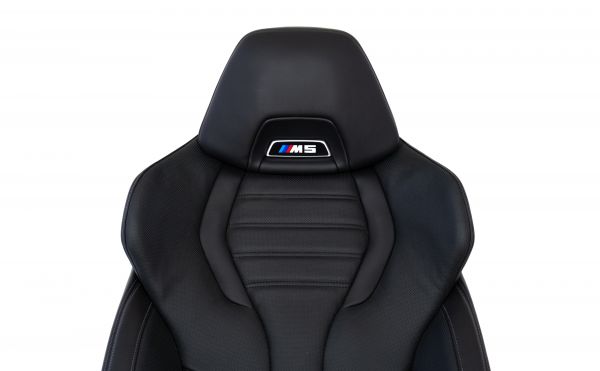 Детское кресло bmw